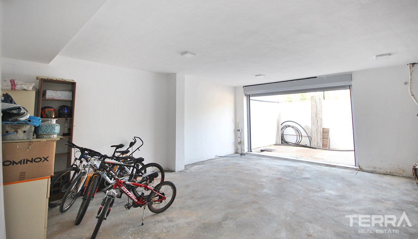 Fully Furnished Antalya Villa for Sale Located in Döşemealtı - 31780