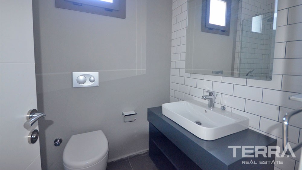 Newly-built Bungalow for Sale in Fethiye Çalış with Private Pool - 31966
