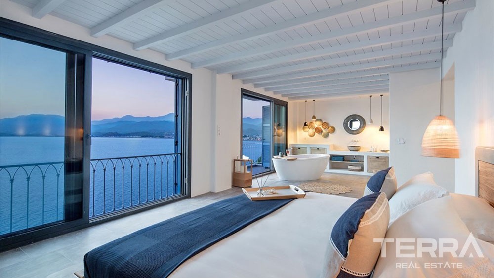 Seafront Villa in Fethiye Şövalye Island Elegantly Furnished - 31977