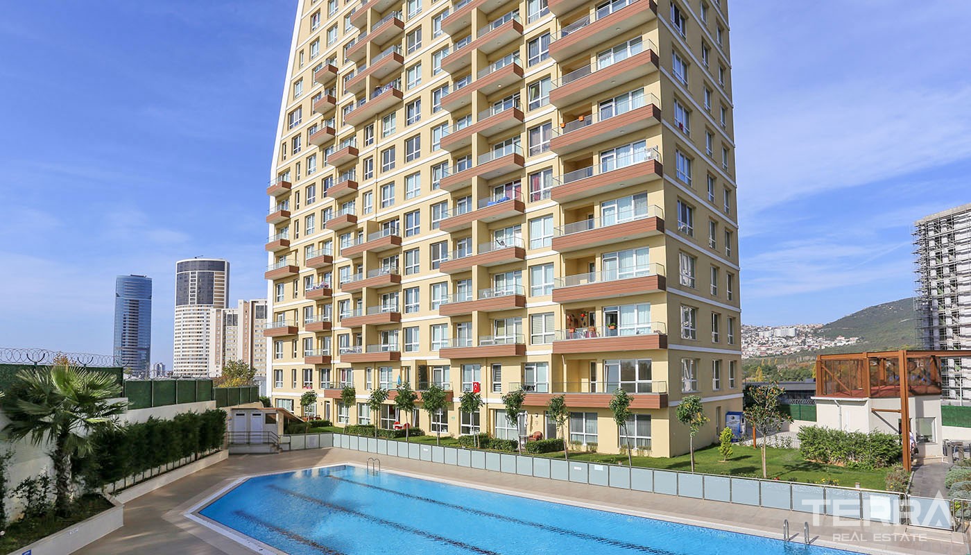 Istanbul New Apartments for Sale with Sea and Island Views in Kartal - 32075