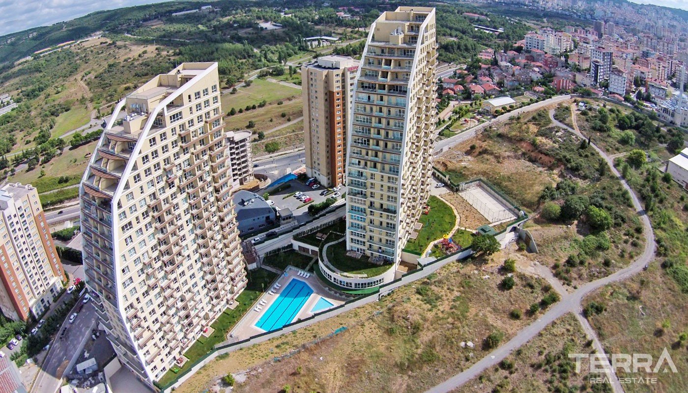 Istanbul New Apartments for Sale with Sea and Island Views in Kartal