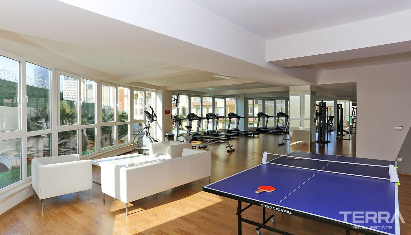 Istanbul New Apartments for Sale with Sea and Island Views in Kartal - 32084