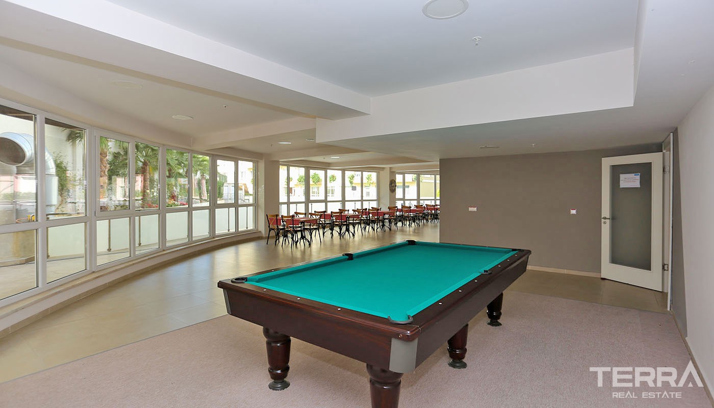 Istanbul New Apartments for Sale with Sea and Island Views in Kartal - 32085