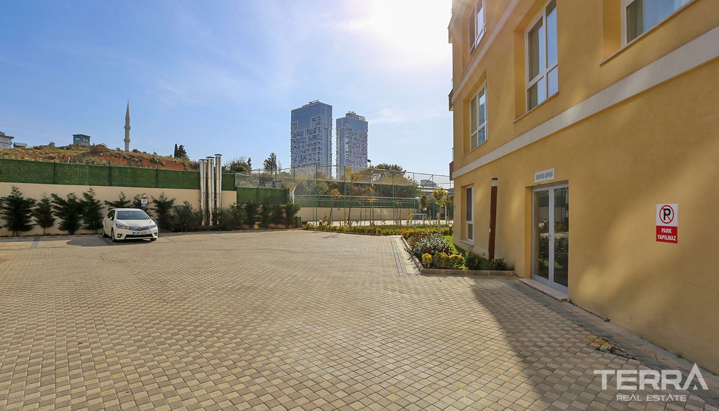 Istanbul New Apartments for Sale with Sea and Island Views in Kartal - 32089