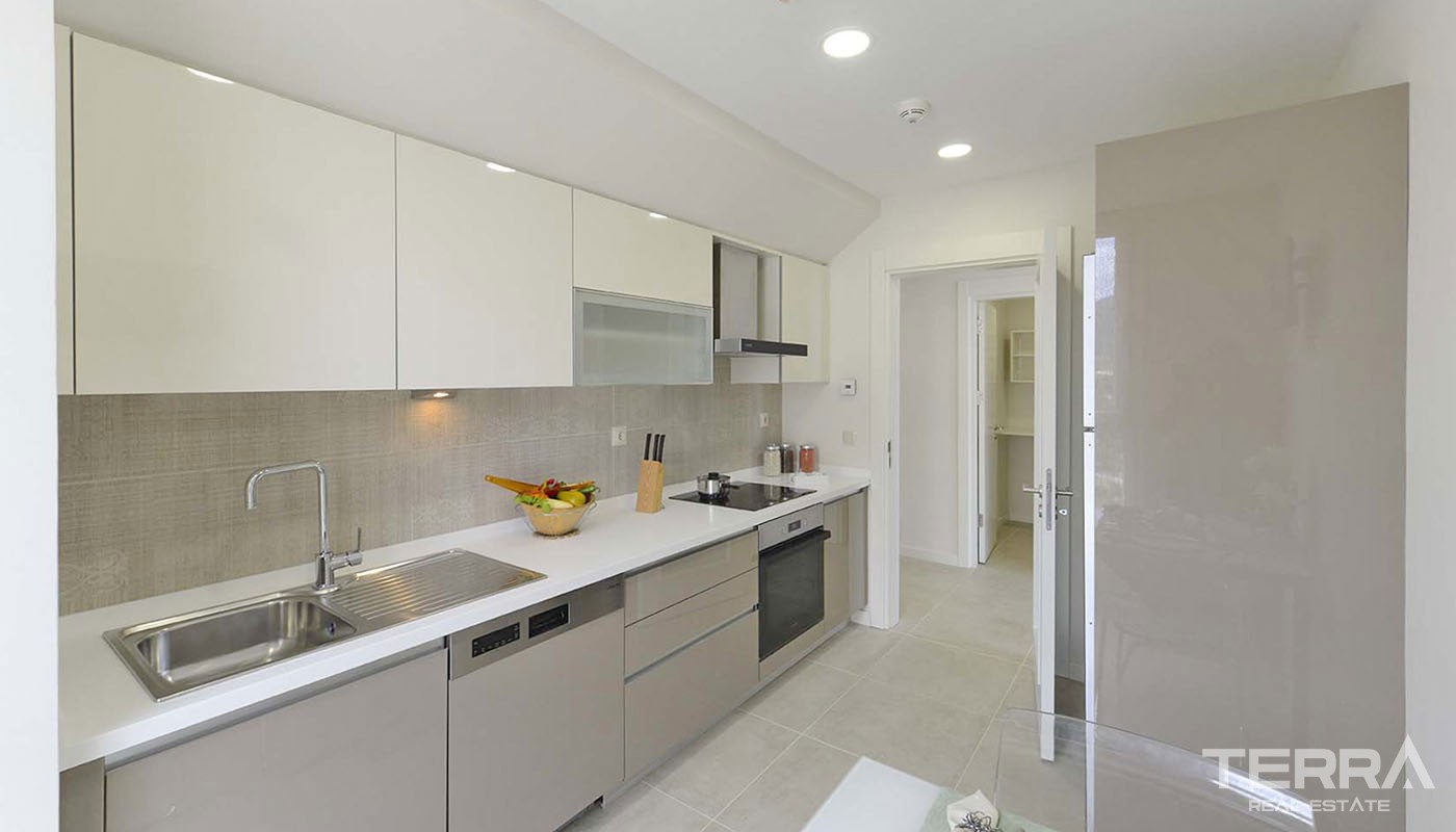 Istanbul New Apartments for Sale with Sea and Island Views in Kartal - 32100