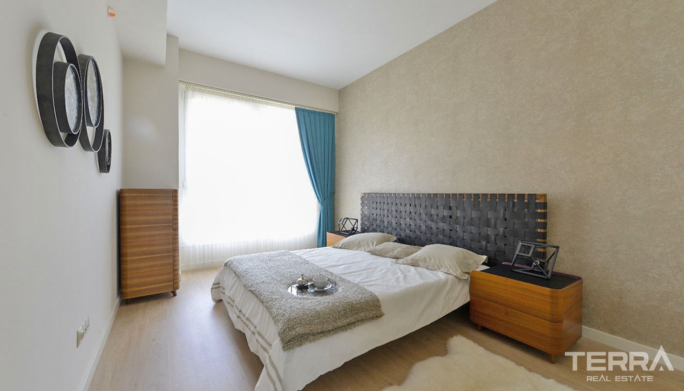 Istanbul New Apartments for Sale with Sea and Island Views in Kartal - 32105
