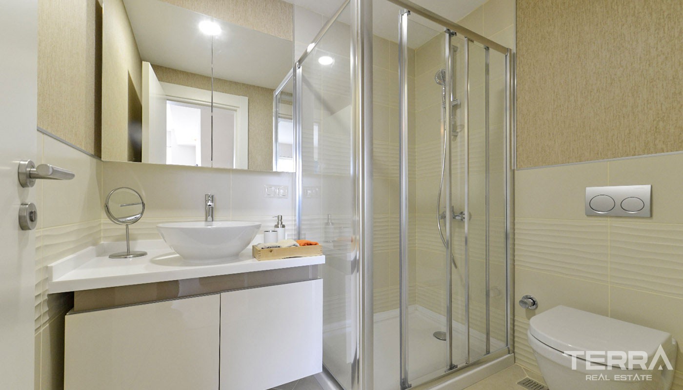 Istanbul New Apartments for Sale with Sea and Island Views in Kartal - 32108