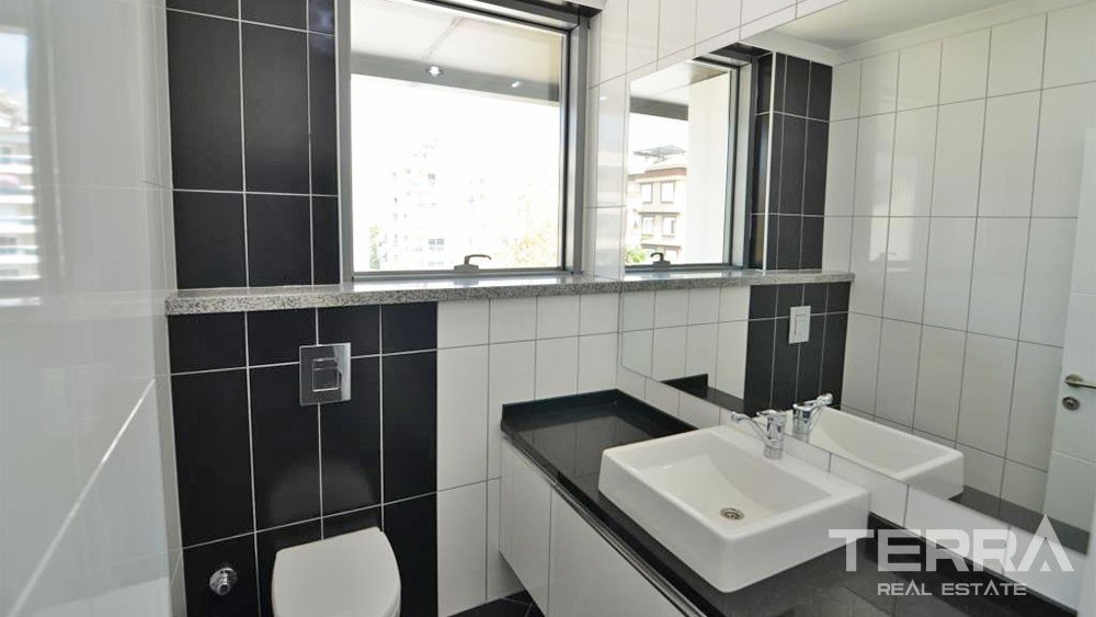 Spacious Penthouses Within Walking Distance to the Sea in Alanya Oba - 32338