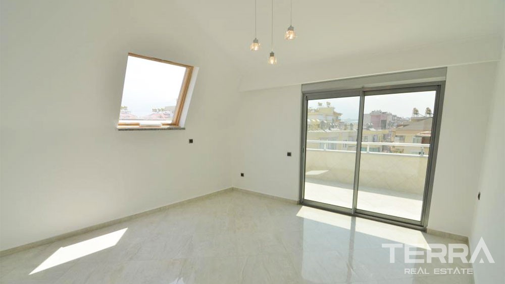 Spacious Penthouses Within Walking Distance to the Sea in Alanya Oba - 32356