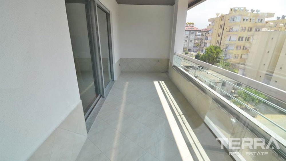 Spacious Penthouses Within Walking Distance to the Sea in Alanya Oba - 32362