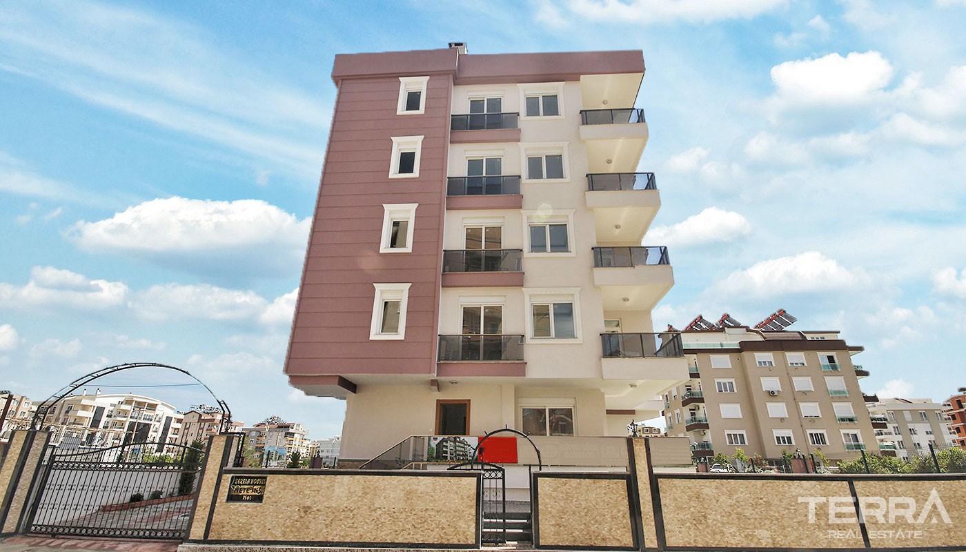 Ready to Move-in Antalya Apartments Located near Konyaaltı Beach - 32873