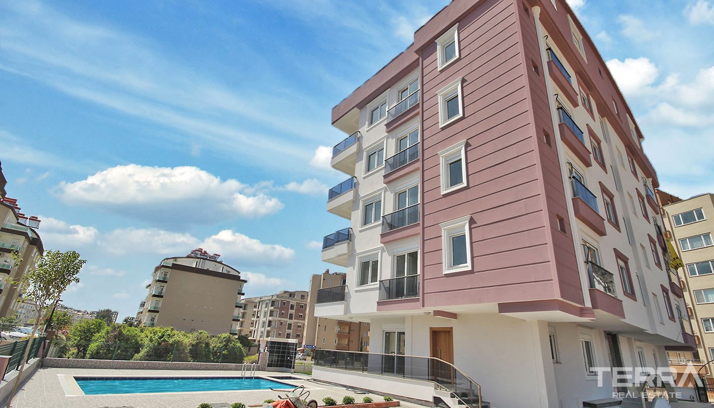 Ready to Move-in Antalya Apartments Located near Konyaaltı Beach - 32875
