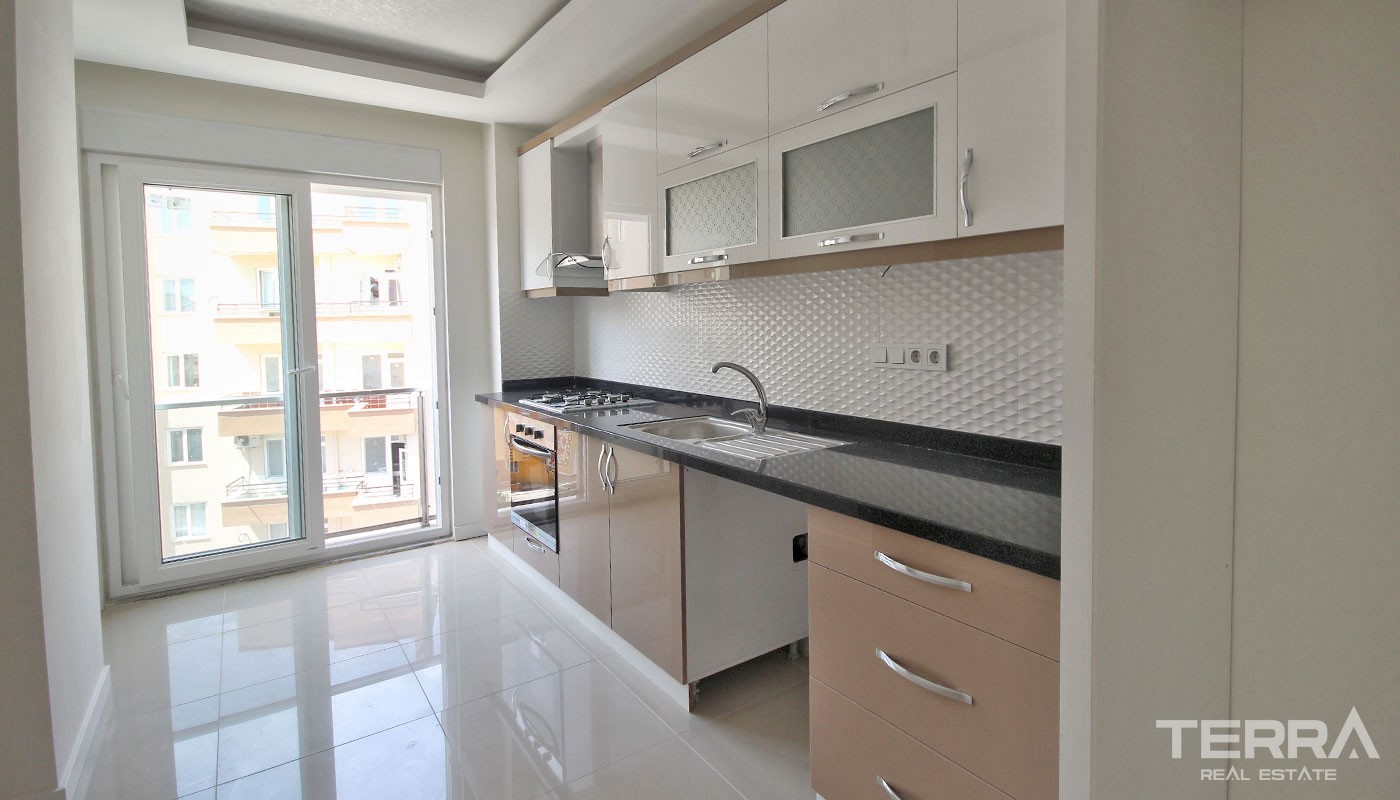 Ready to Move-in Antalya Apartments Located near Konyaaltı Beach - 32891