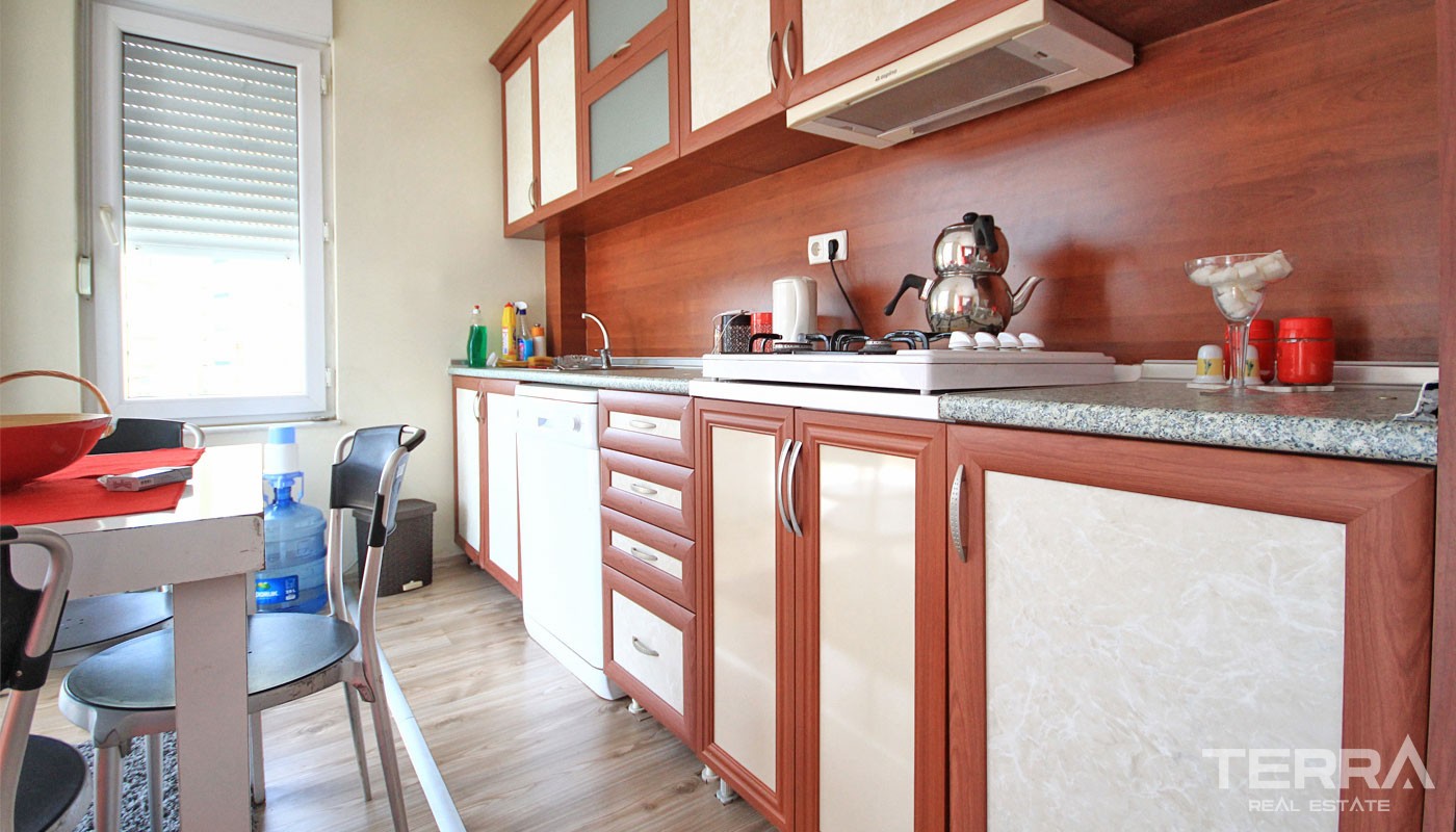 Resale 2 Bedroom Flats with Prime Location in Antalya Lara - 32946