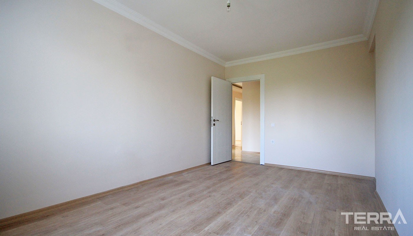 Bargain Apartments Located in Kepez Antalya Close to All Amenities - 33036
