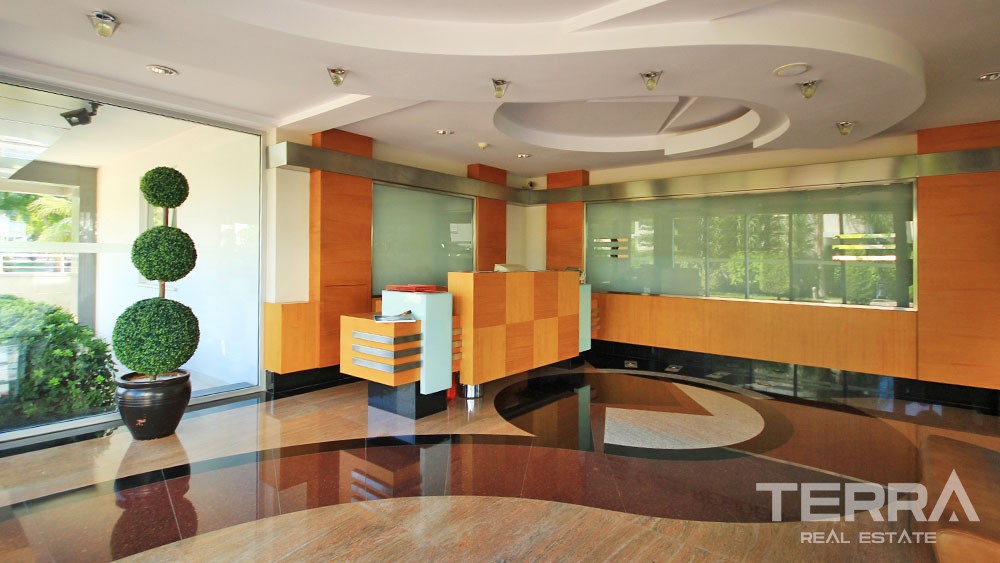 Panoramic Sea View Apartments for Sale Located in Antalya Lara - 33074