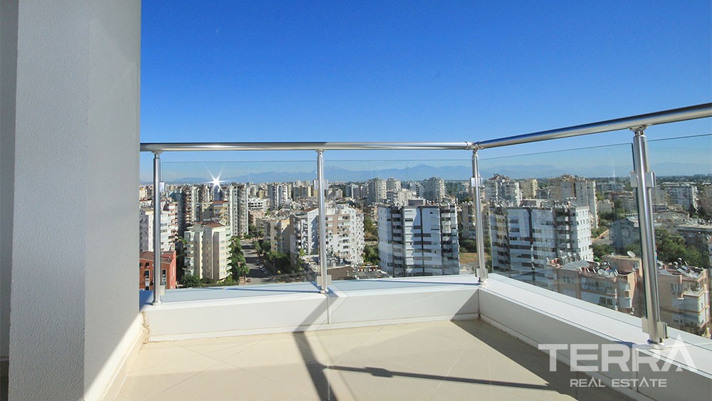 Panoramic Sea View Apartments for Sale Located in Antalya Lara - 33076