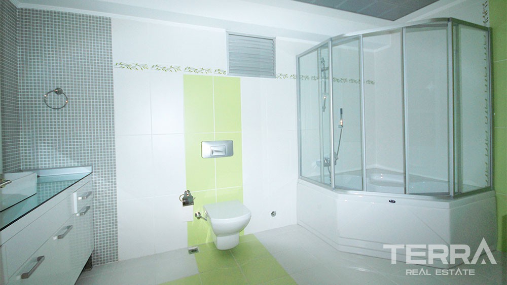 Panoramic Sea View Apartments for Sale Located in Antalya Lara - 33081