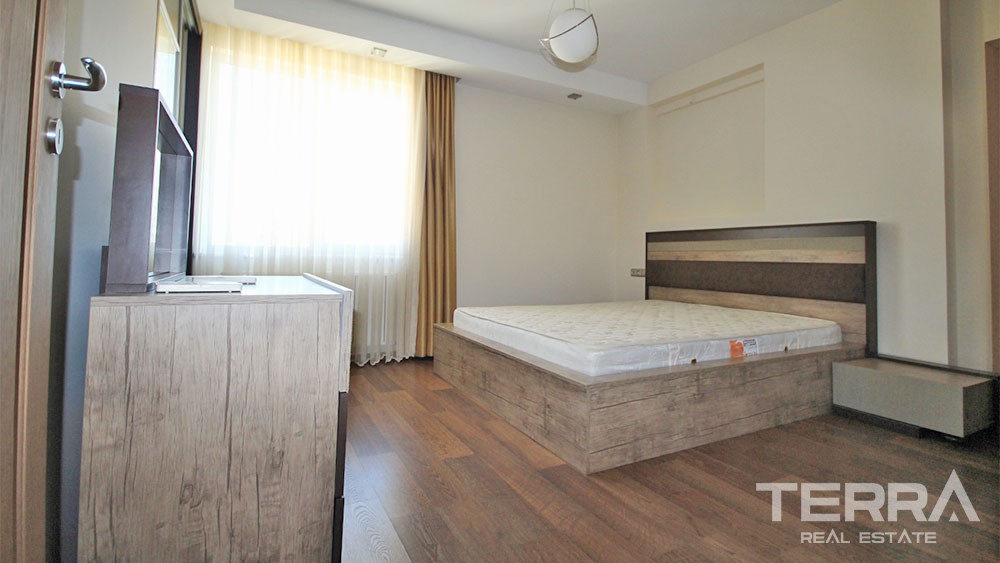 Panoramic Sea View Apartments for Sale Located in Antalya Lara - 33089