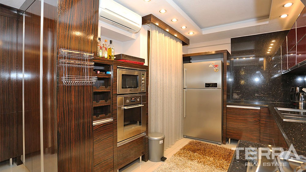 Luxury Apartment in Antalya with Walking Distance to Konyaaltı Beach - 33104
