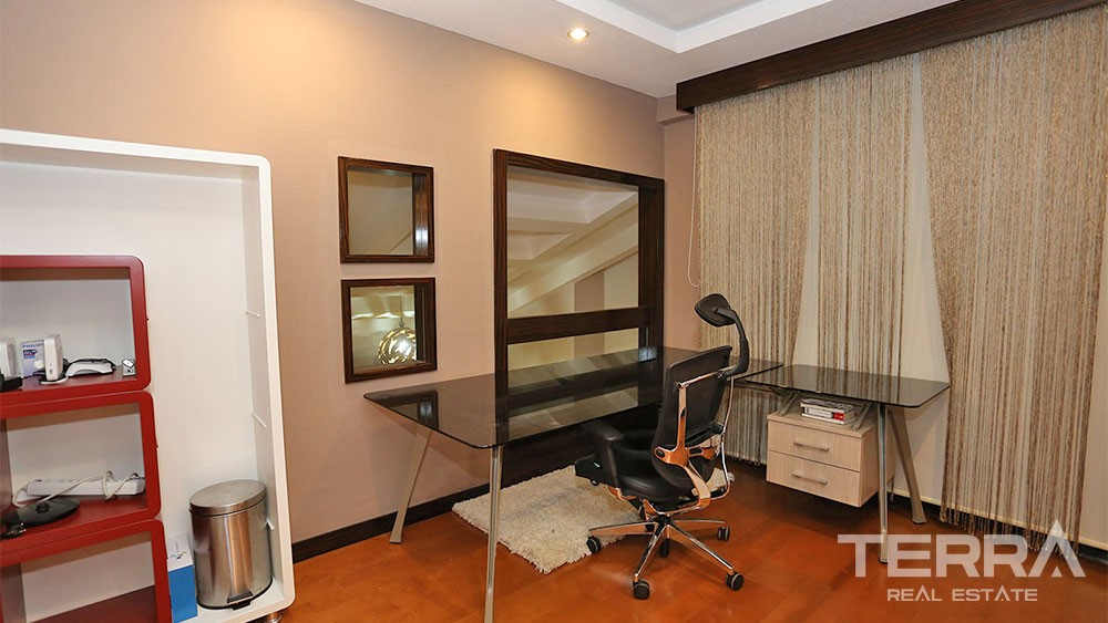 Luxury Apartment in Antalya with Walking Distance to Konyaaltı Beach - 33107