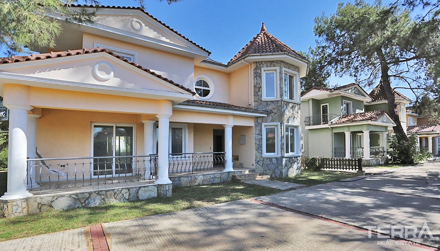 Spacious Detached Houses Surrounded by Nature in Antalya Döşemealtı - 33322