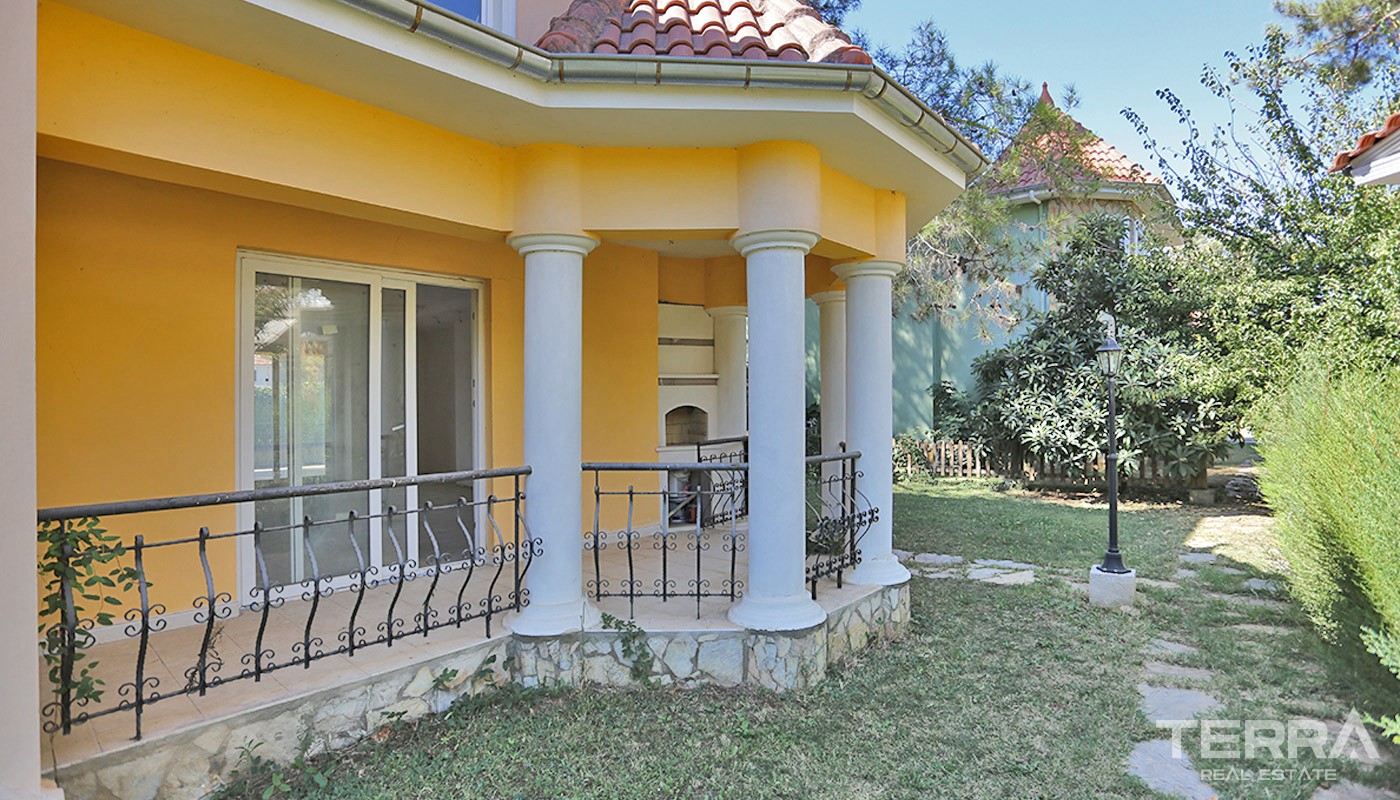 Spacious Detached Houses Surrounded by Nature in Antalya Döşemealtı - 33327