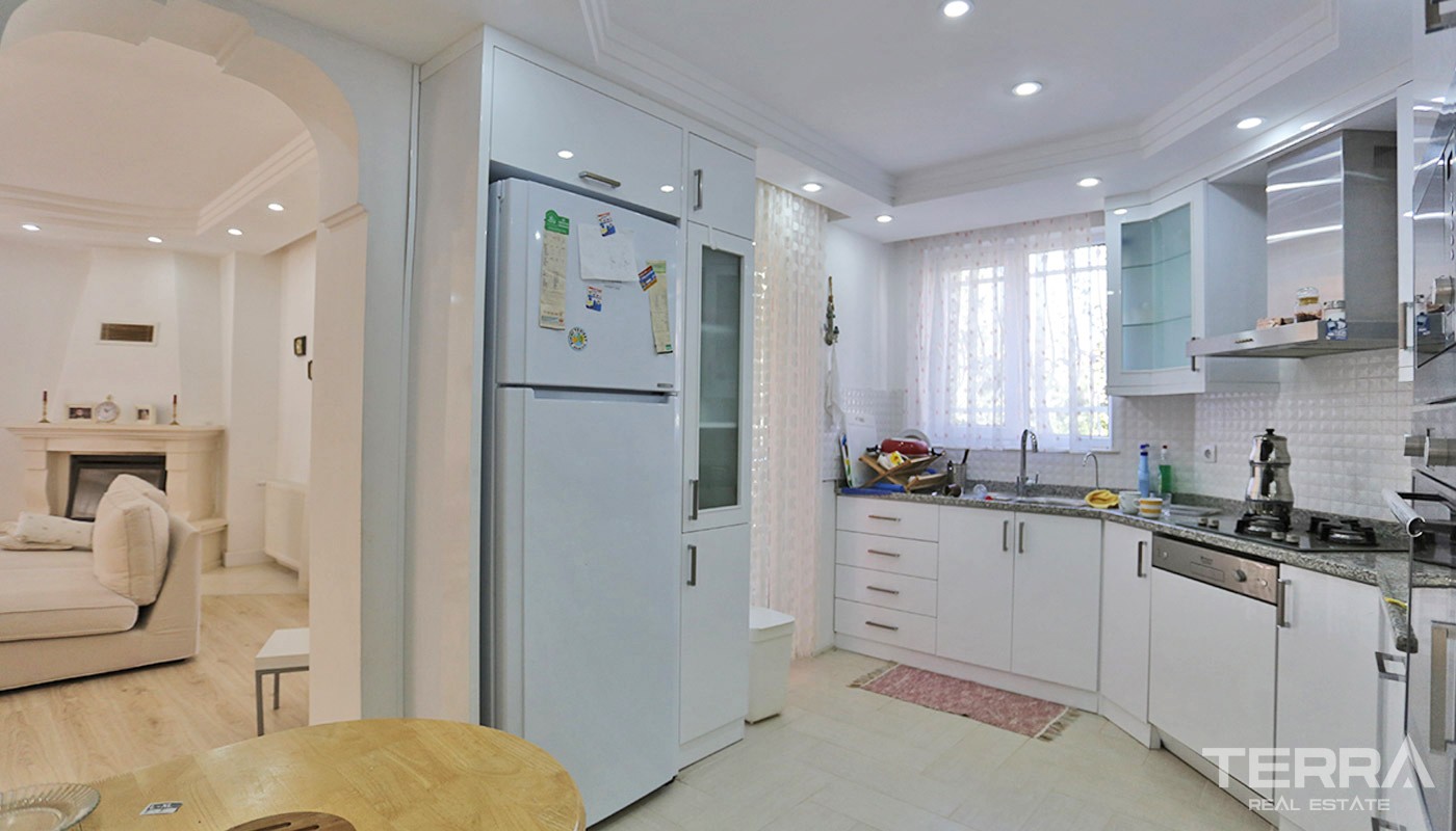 Spacious Detached Houses Surrounded by Nature in Antalya Döşemealtı - 33335