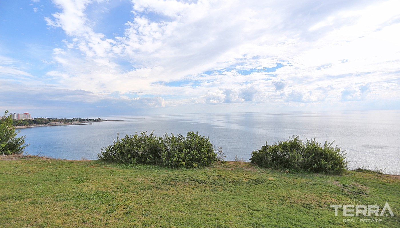 Unlimited Sea View Apartment in a Prestigious Area of Antalya Lara - 33413