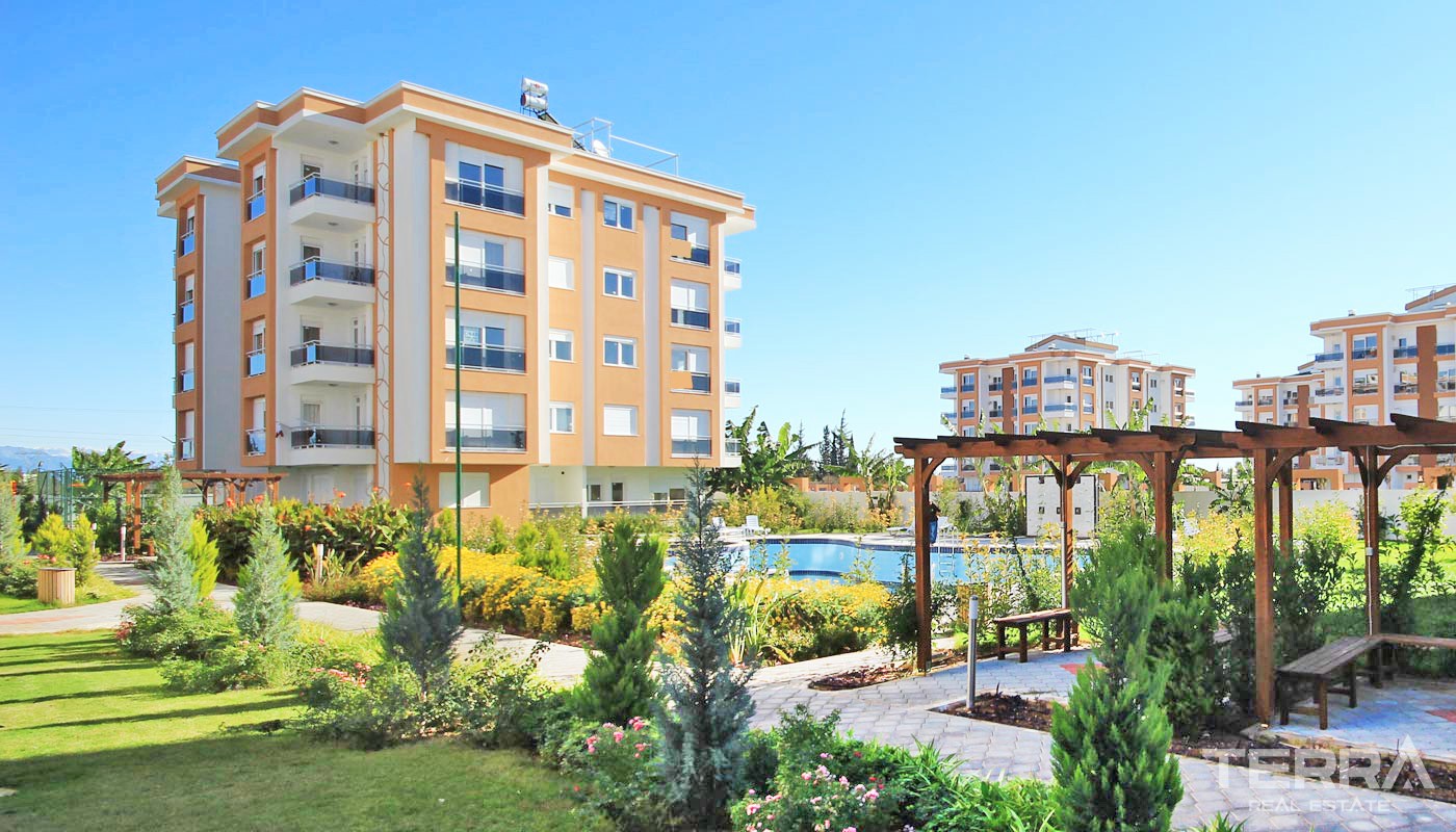 Bargain Flats in Antalya Kepez with Walking Distance to Amenities - 33523