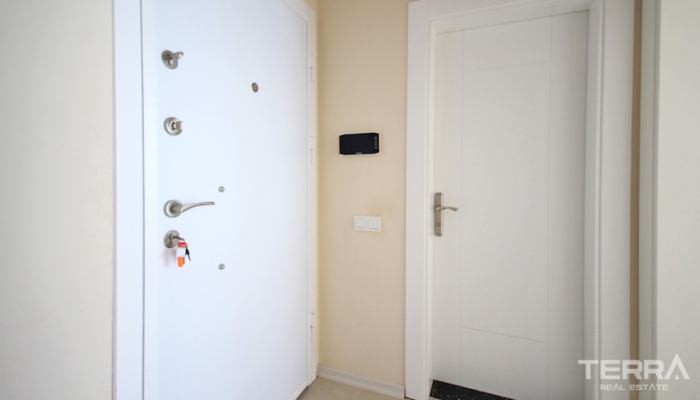 Affordable Antalya Flat for Sale Located Close to Konyaaltı Beach - 33544