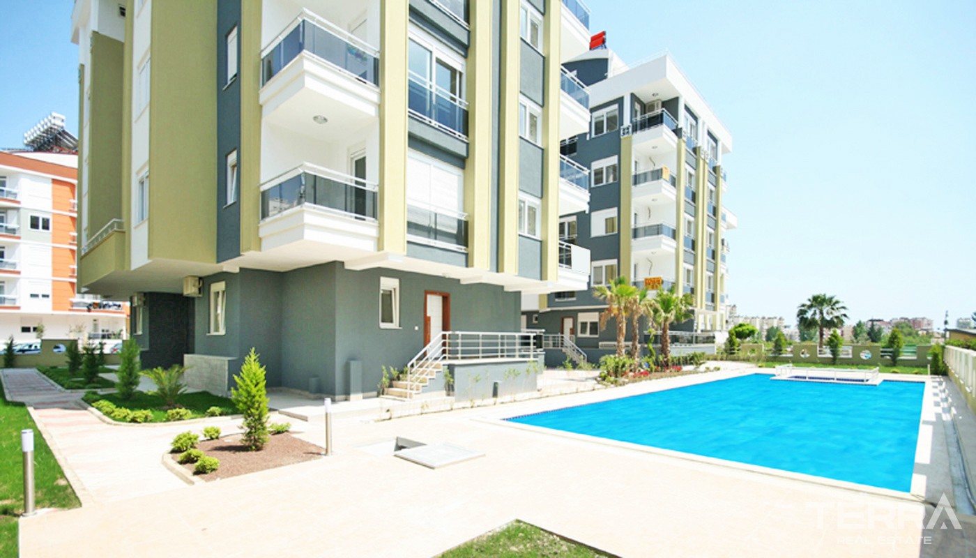 Affordable Antalya Flat for Sale Located Close to Konyaaltı Beach - 33556