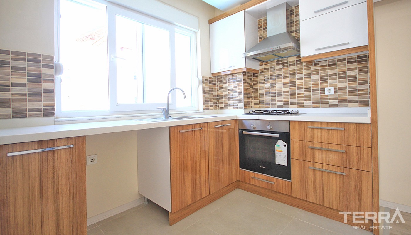 Affordable Antalya Flat for Sale Located Close to Konyaaltı Beach - 33561