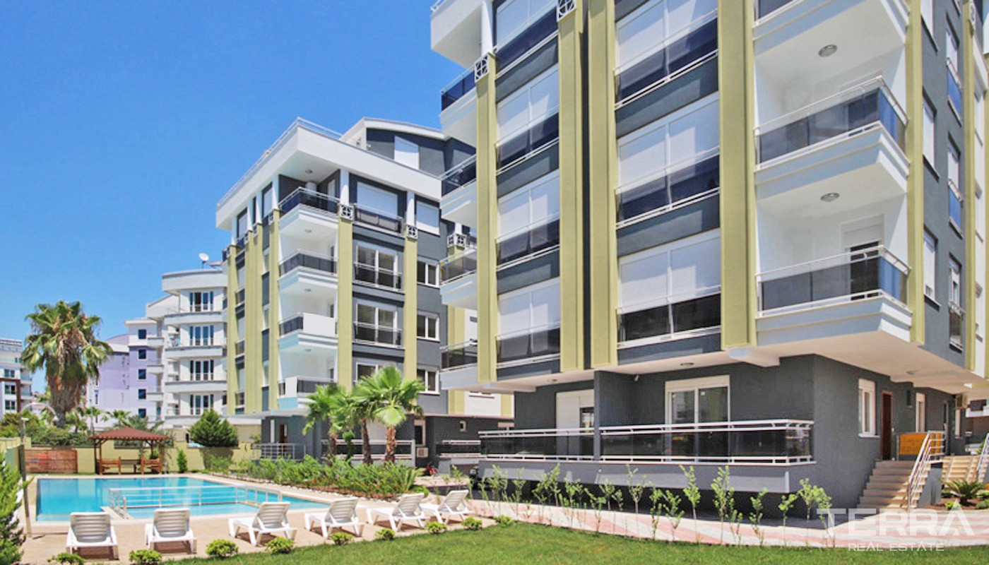 Affordable Antalya Flat for Sale Located Close to Konyaaltı Beach - 33562