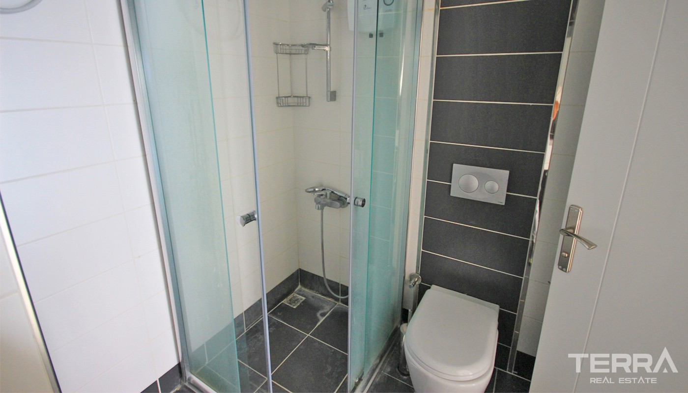 Affordable Antalya Flat for Sale Located Close to Konyaaltı Beach - 33570