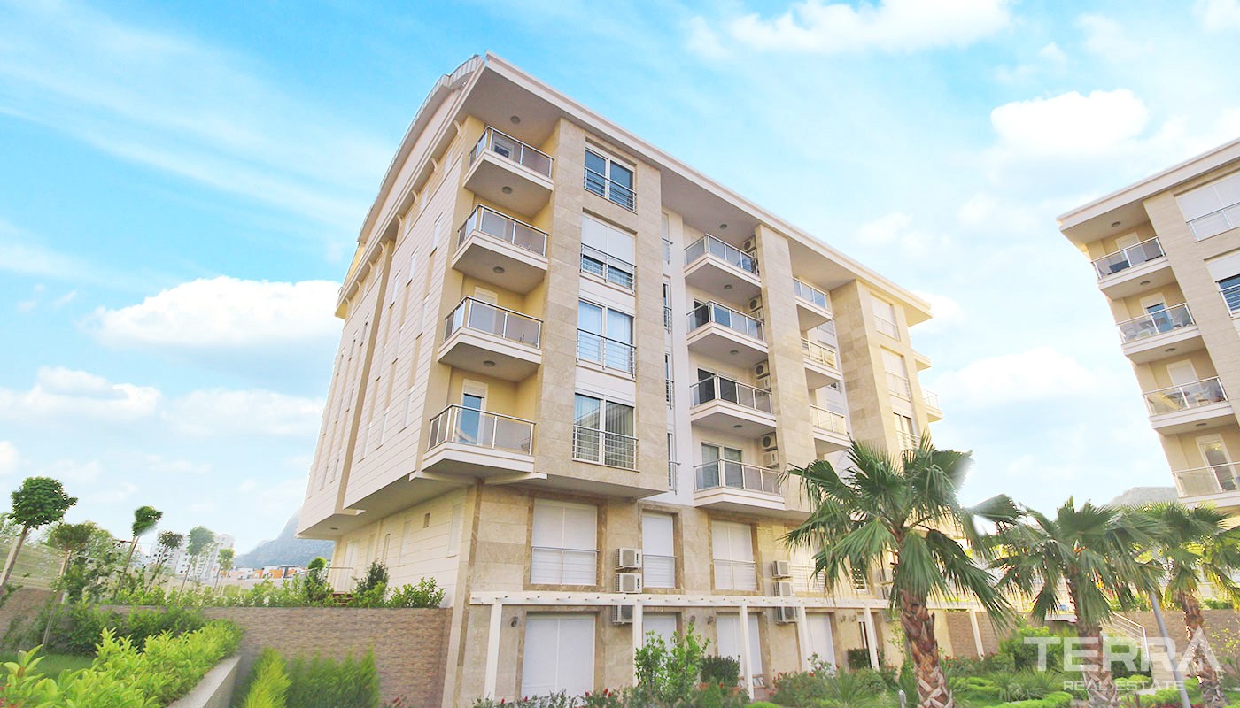 Antalya Apartments for Sale in Canyon Premium 900 m to Konyaaltı Beach - 33587