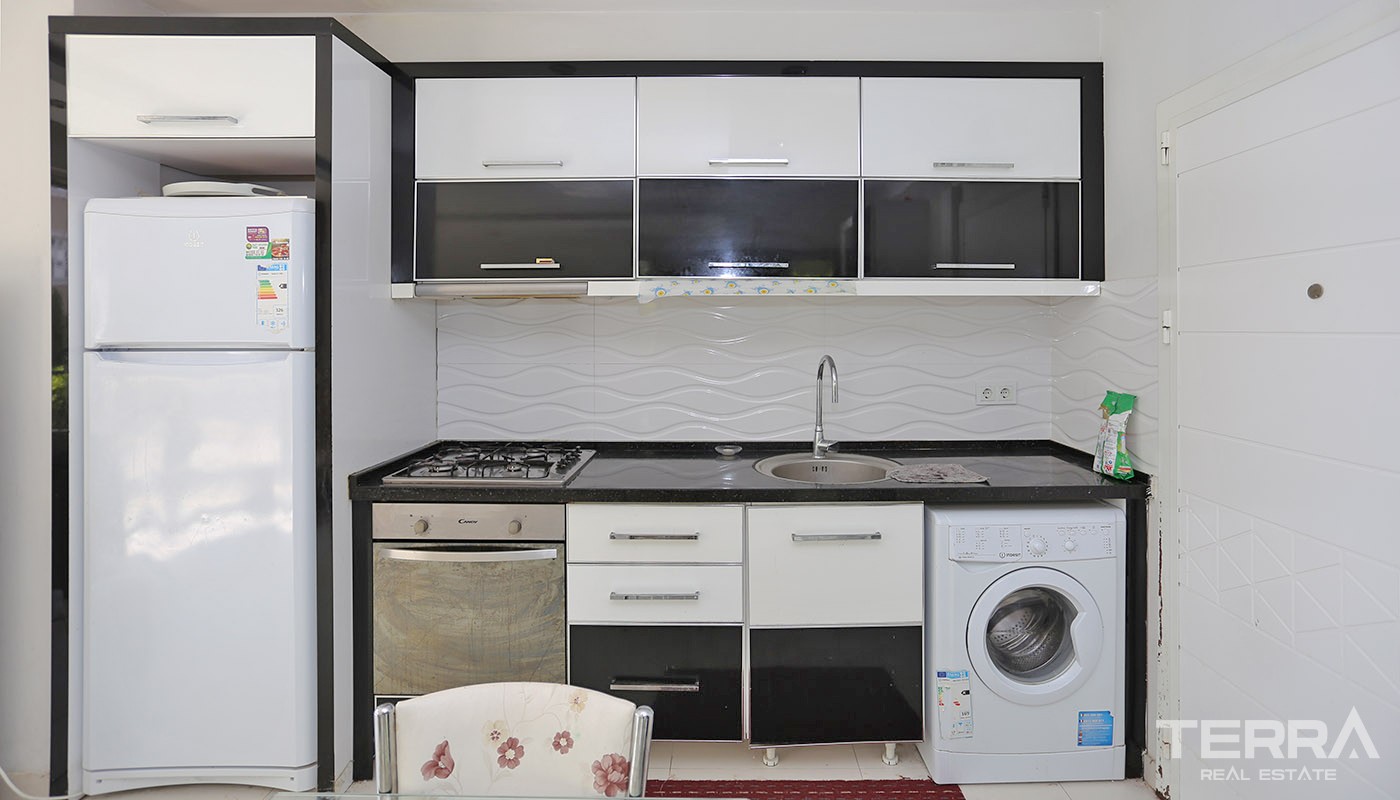 Family Apartment for Sale in Antalya Konyaaltı near the Beach - 33625
