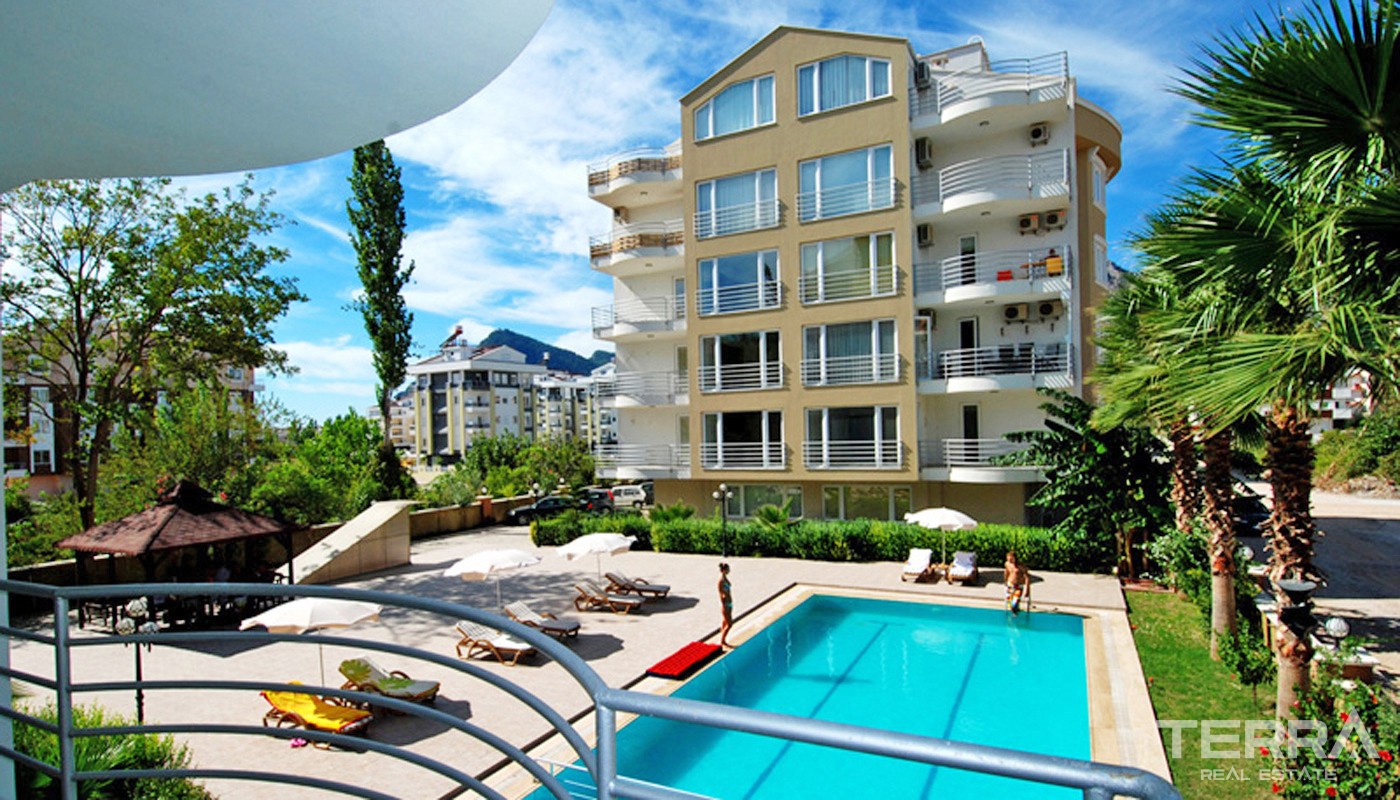 Family Apartment for Sale in Antalya Konyaaltı near the Beach - 33634