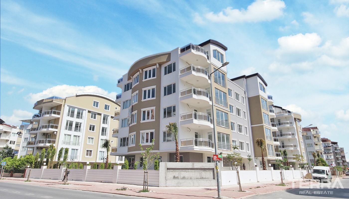 Spacious 2 Bedroom Apartments in Antalya Located near Konyaaltı Beach - 33646