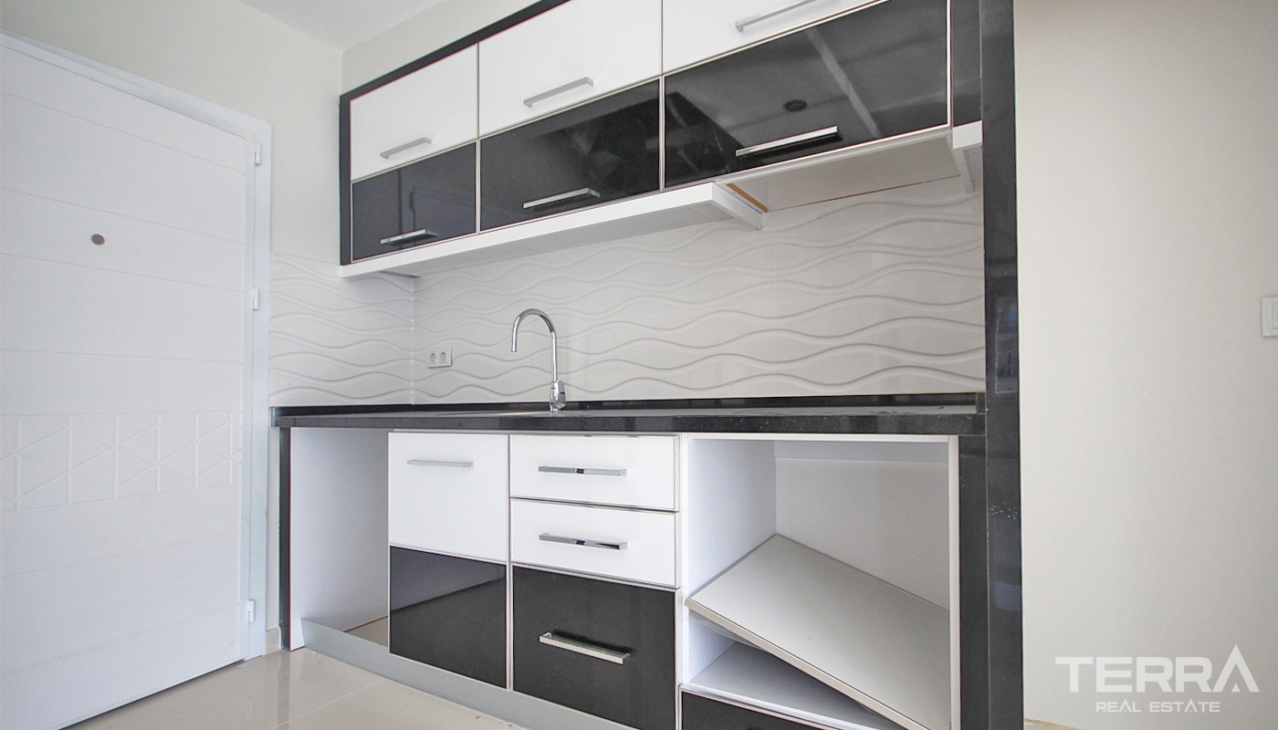 Spacious 2 Bedroom Apartments in Antalya Located near Konyaaltı Beach - 33655