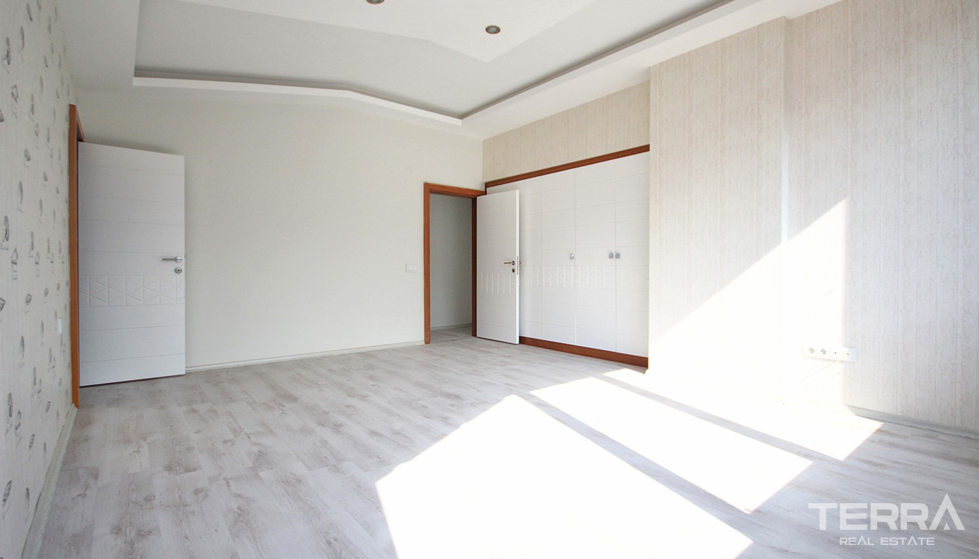 Spacious 2 Bedroom Apartments in Antalya Located near Konyaaltı Beach - 33659