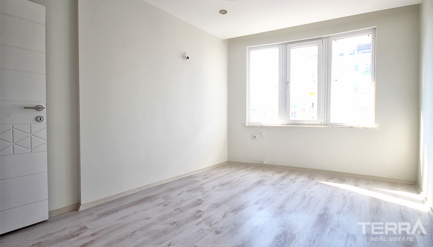 Spacious 2 Bedroom Apartments in Antalya Located near Konyaaltı Beach - 33660