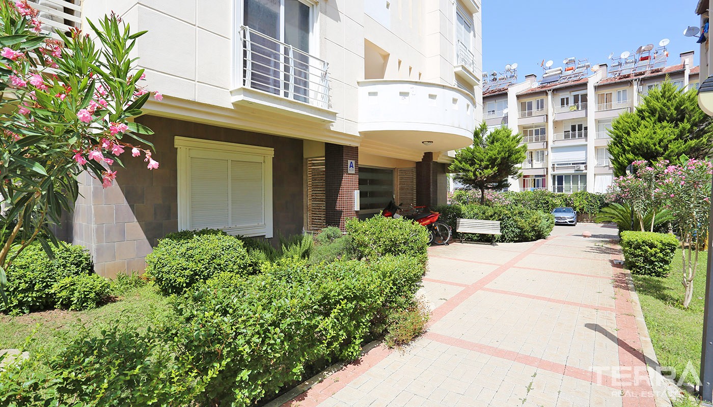 Resale Antalya Apartments with Prestigeous Location in Lara Kundu - 33765