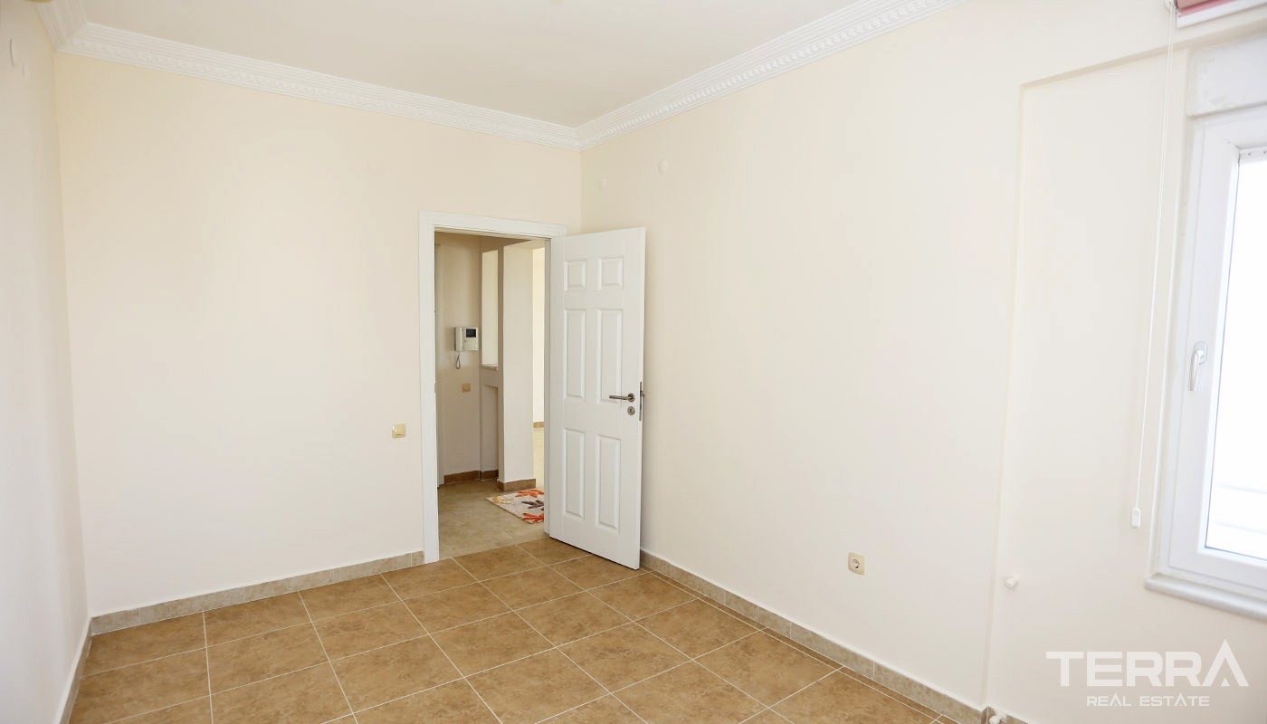 Resale Antalya Apartments with Prestigeous Location in Lara Kundu - 33773