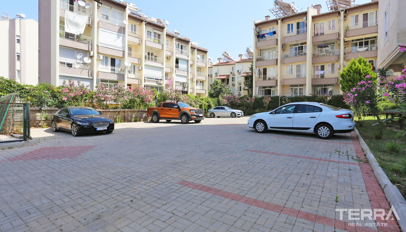Resale Antalya Apartments with Prestigeous Location in Lara Kundu - 33775