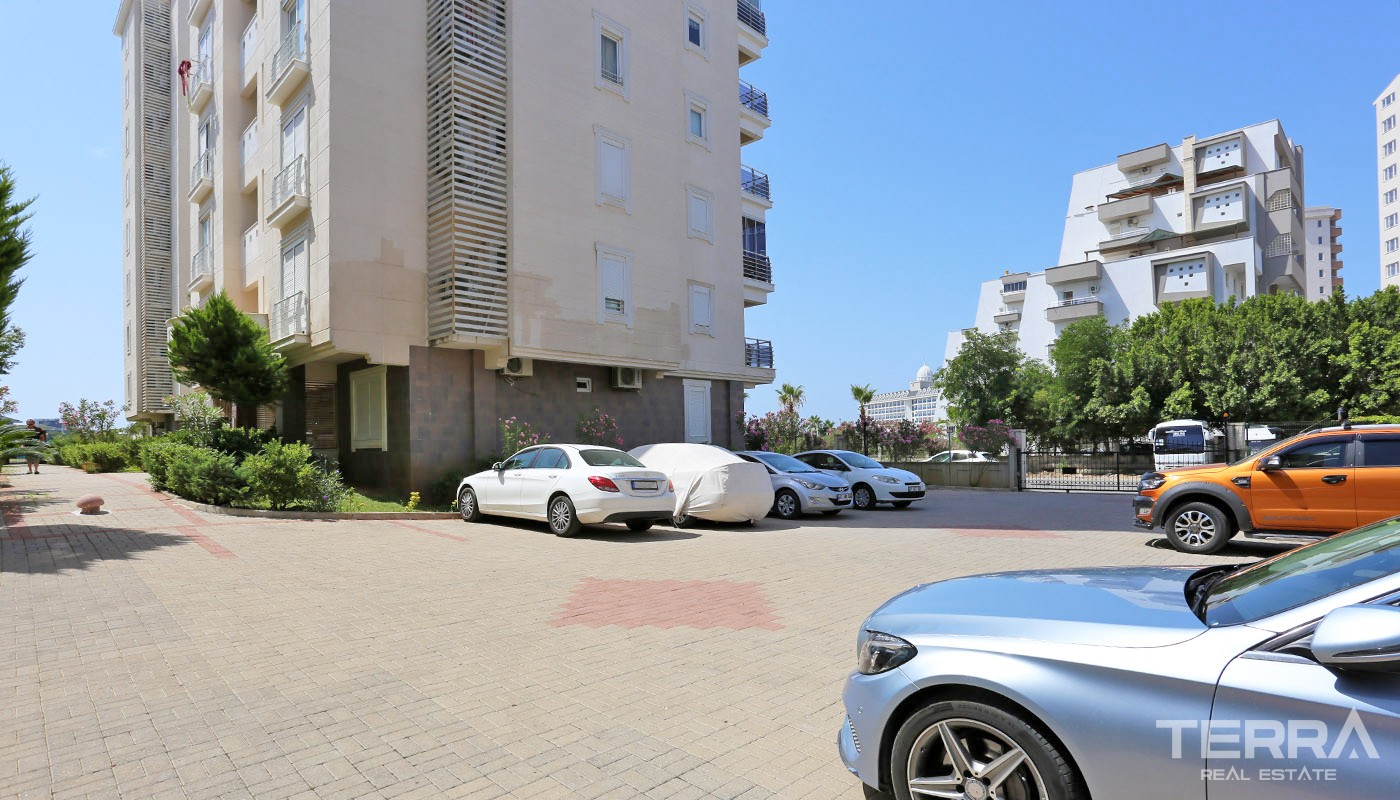 Resale Antalya Apartments with Prestigeous Location in Lara Kundu - 33776