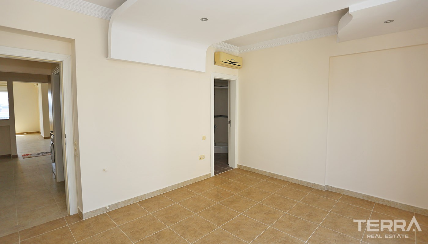 Resale Antalya Apartments with Prestigeous Location in Lara Kundu - 33779