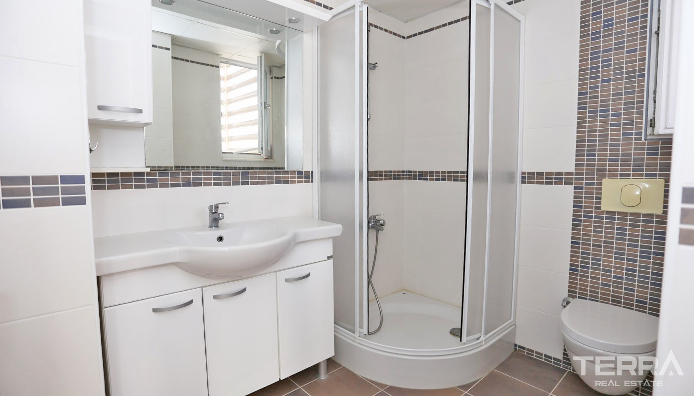 Resale Antalya Apartments with Prestigeous Location in Lara Kundu - 33782