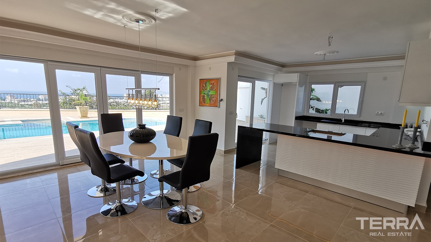Breathtaking Sea View Villa With Private Pool in Alanya Kargıcak - 33855