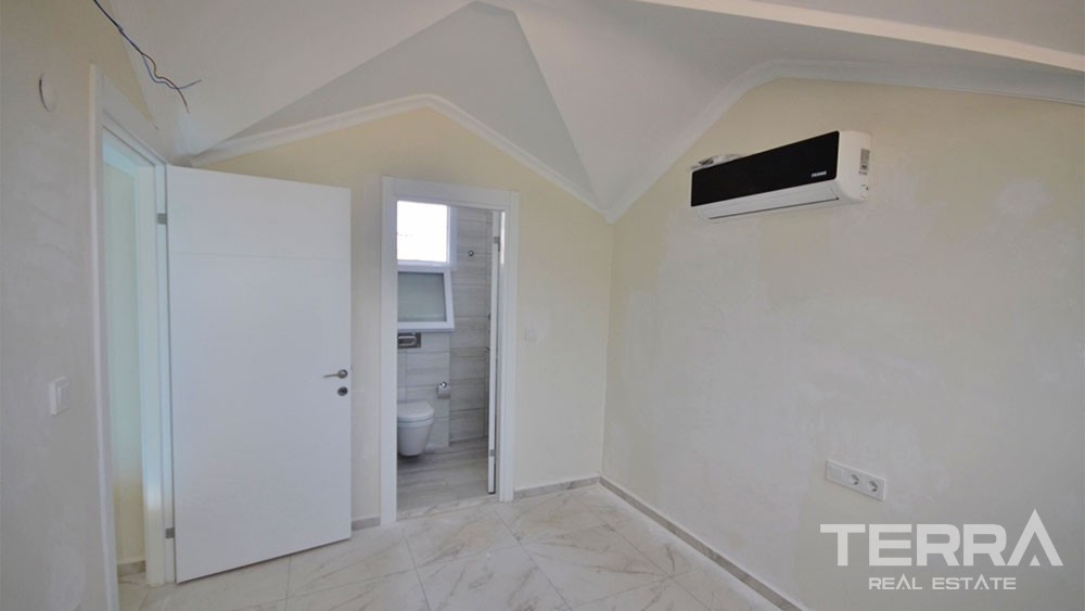 Modern Detached Villa with Private Pool for Sale in Fethiye Ovacık - 33908